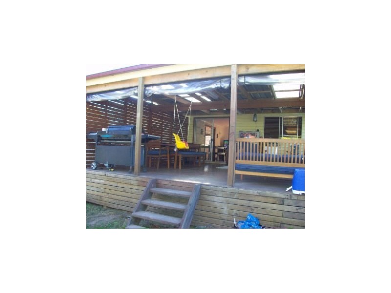 18 Griffiths Street, Floraville NSW 2280