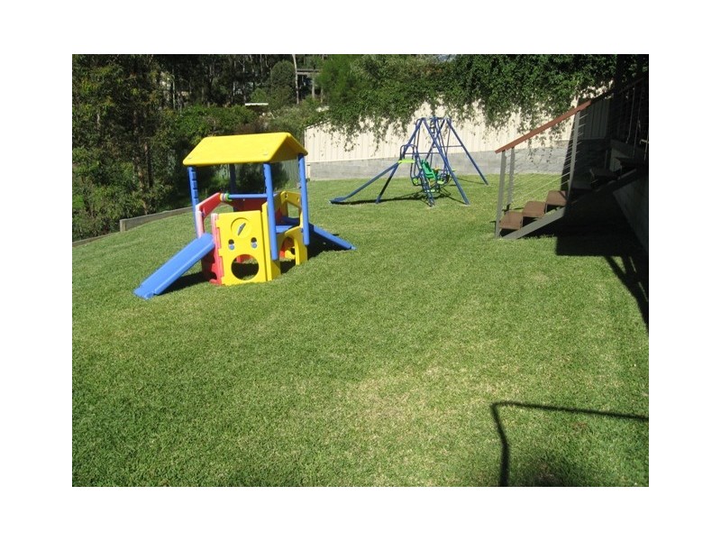 11 Ellerdale Drive, Glendale NSW 2285