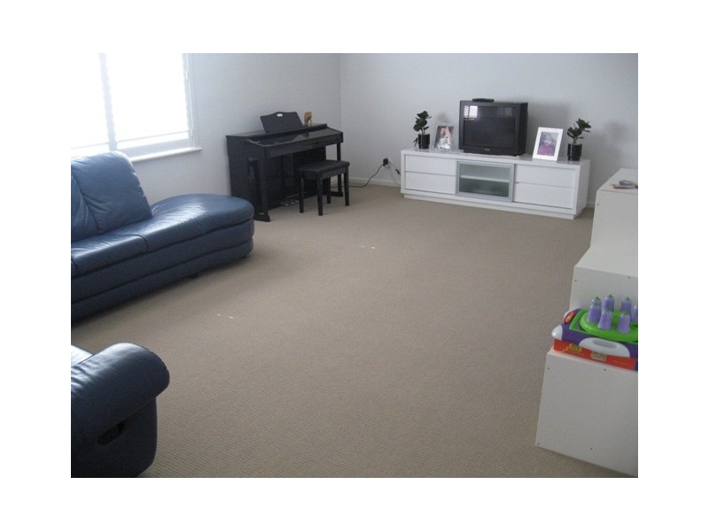 11 Ellerdale Drive, Glendale NSW 2285