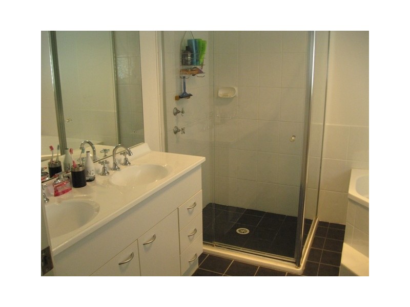 11 Ellerdale Drive, Glendale NSW 2285