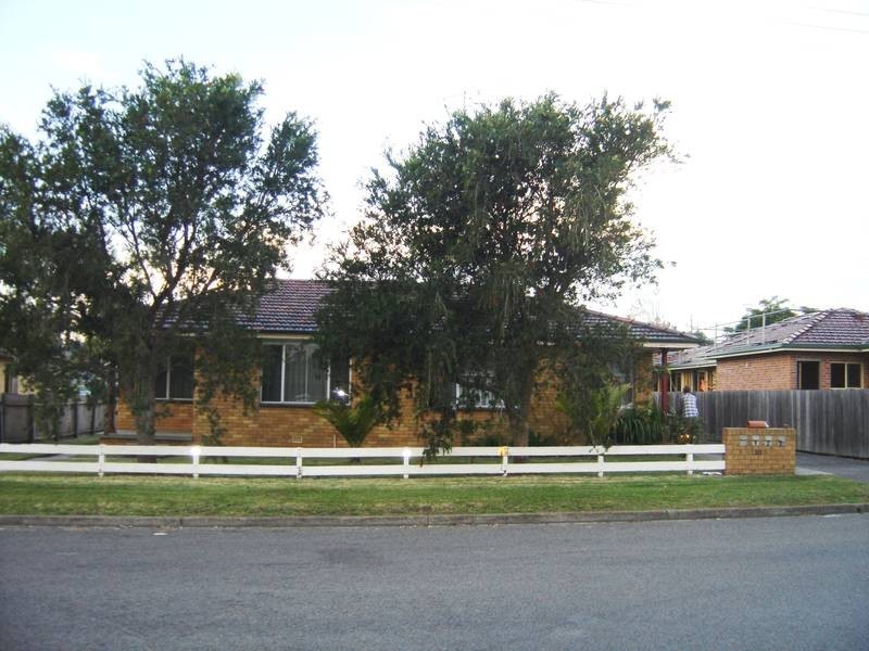 2/30 Margaret Street, Warners Bay NSW 2282