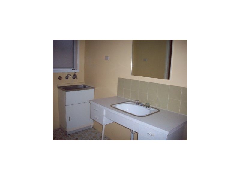 2/30 Margaret Street, Warners Bay NSW 2282