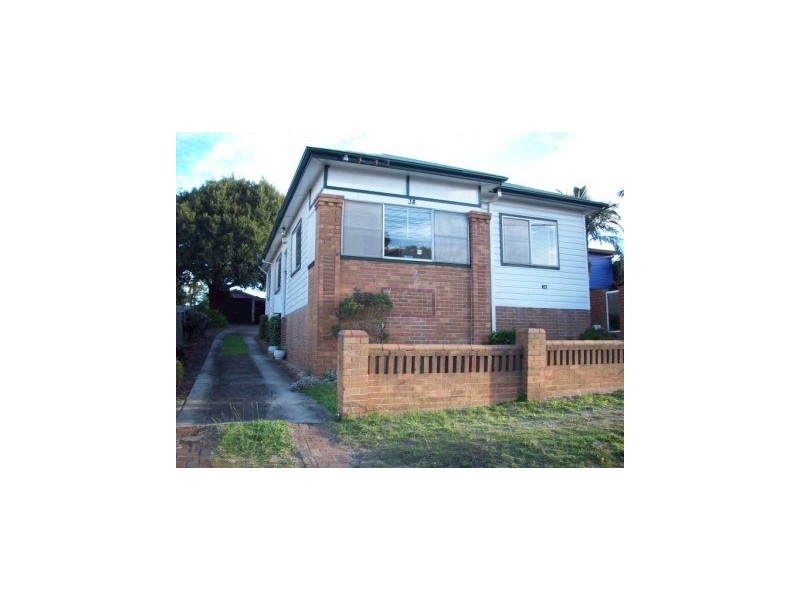 38 George Street, Belmont NSW 2280