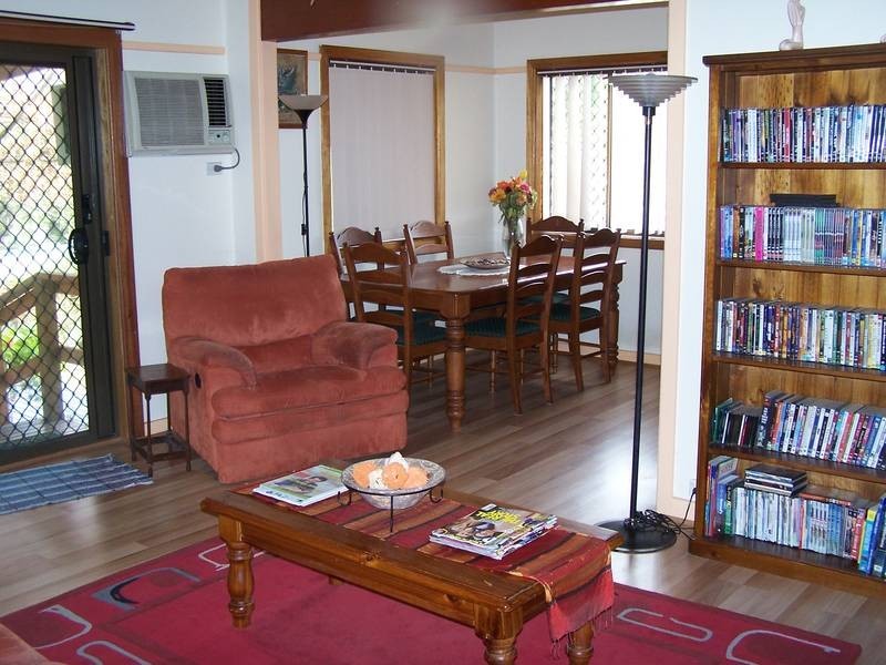 318 Pacific Hwy, Belmont North NSW 2280