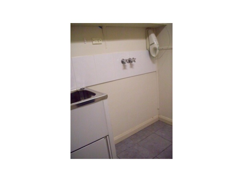 1 Hutchinson Street, Redhead NSW 2290