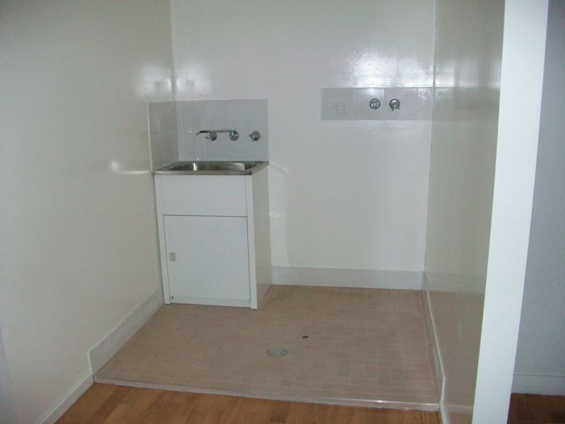 10 Brooks Parade, Belmont NSW 2280