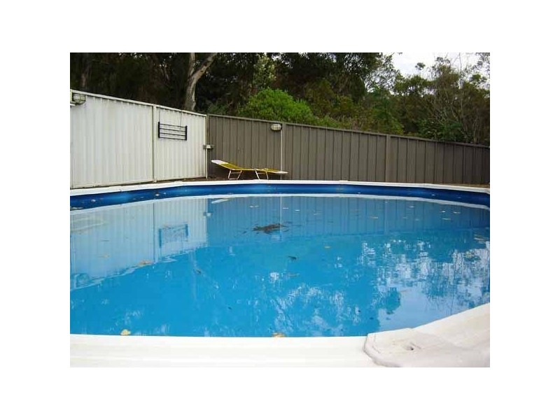 9 Crosswinds Close, Nords Wharf NSW 2281