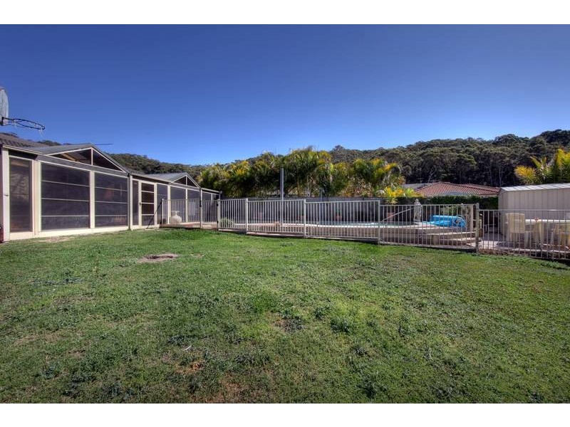 Caves Beach NSW 2281