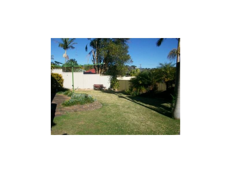 18 Duncan Close, Elermore Vale NSW 2287