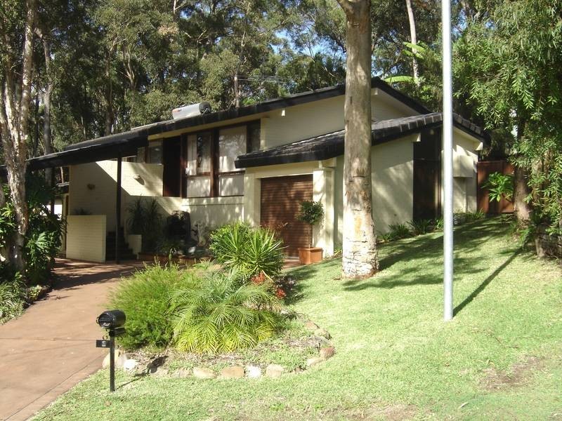 1 Lindsay Avenue, Valentine NSW 2280