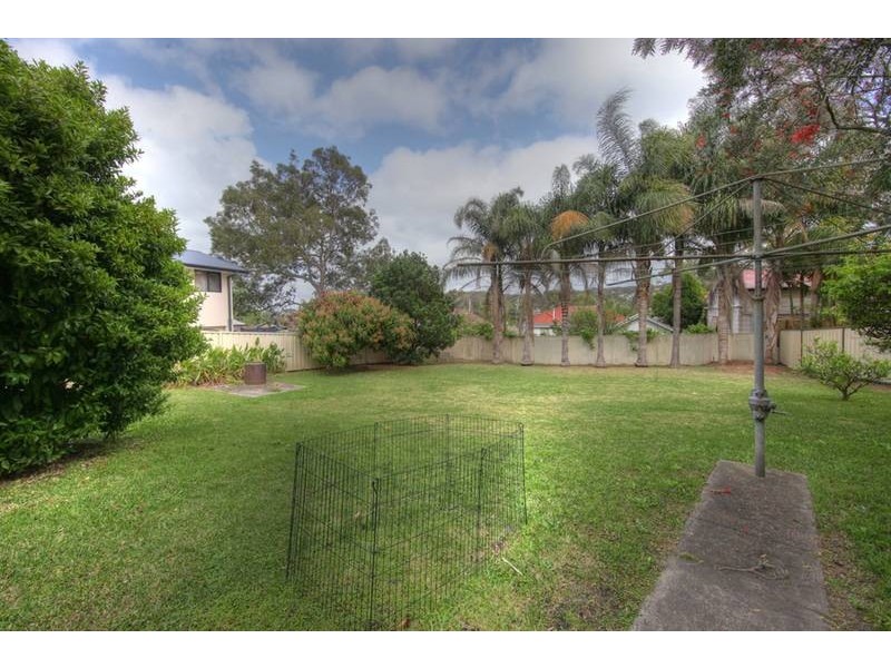 314 Pacific Hwy, Belmont North NSW 2280