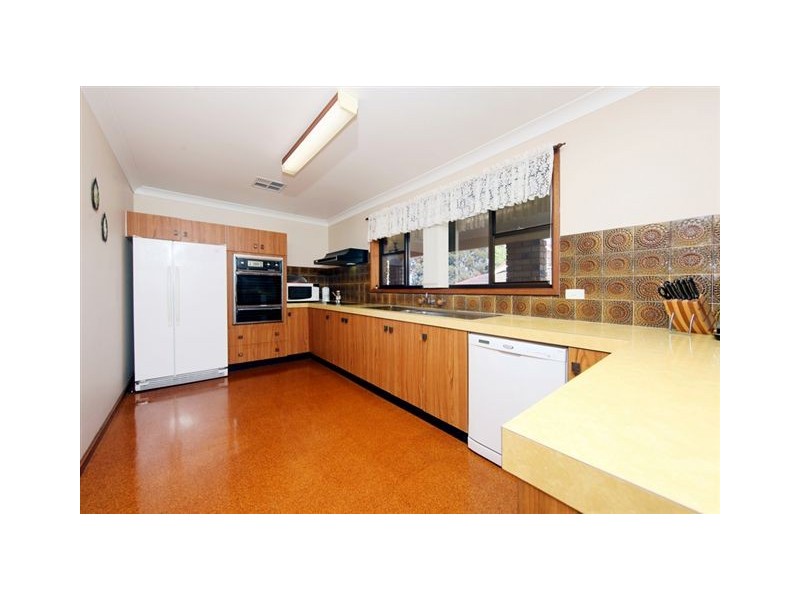 Valentine NSW 2280