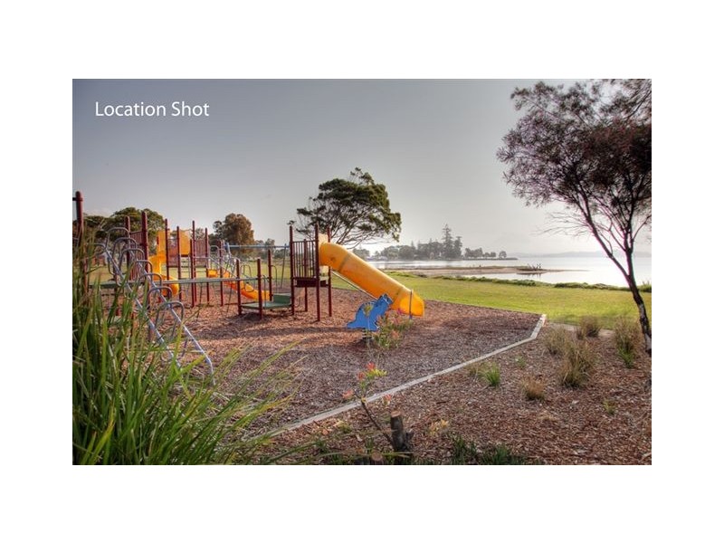 14 Beach Street, Belmont South NSW 2280