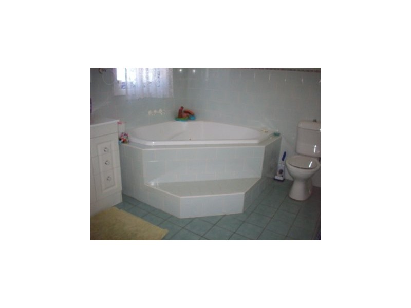 49 O’Brien Street, Gateshead NSW 2290