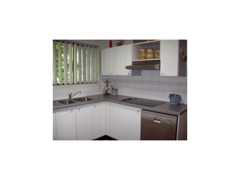 11 View Street, Belmont NSW 2280