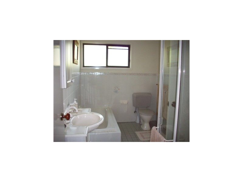 11 View Street, Belmont NSW 2280