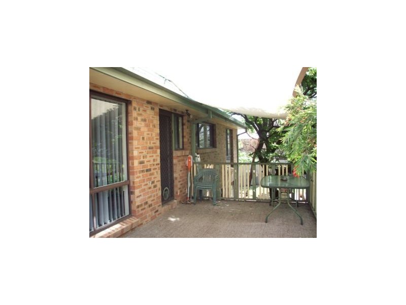 11 View Street, Belmont NSW 2280