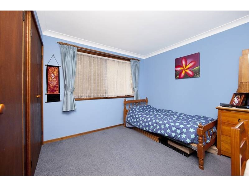 12 Cabbage Tree Palm Crescent, Pelican NSW 2281