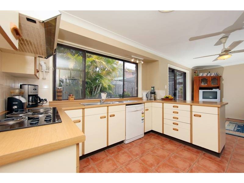 Caves Beach NSW 2281