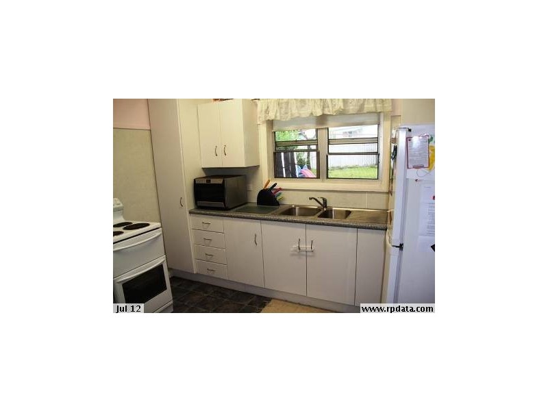 9 Taylor Street, Cardiff NSW 2285