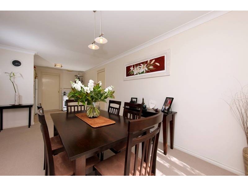 1/21 Floribunda Close, Warabrook NSW 2304
