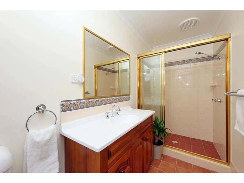 Valentine NSW 2280