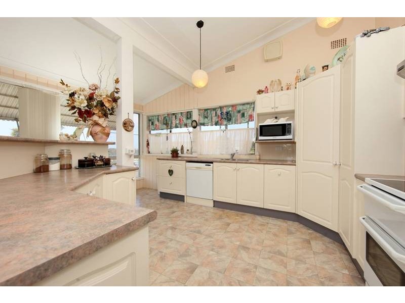 Belmont North NSW 2280