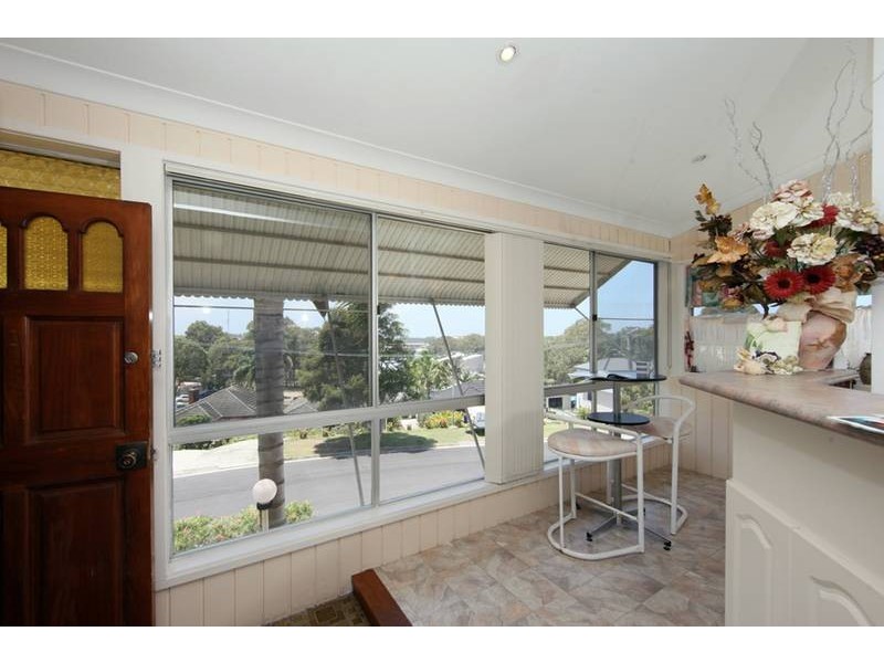 Belmont North NSW 2280