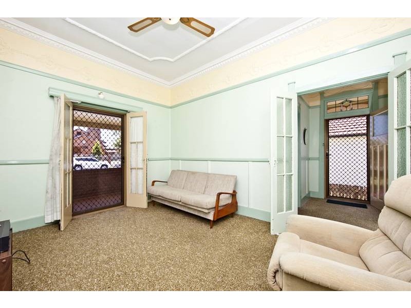 41 Gosford Road, Broadmeadow NSW 2292