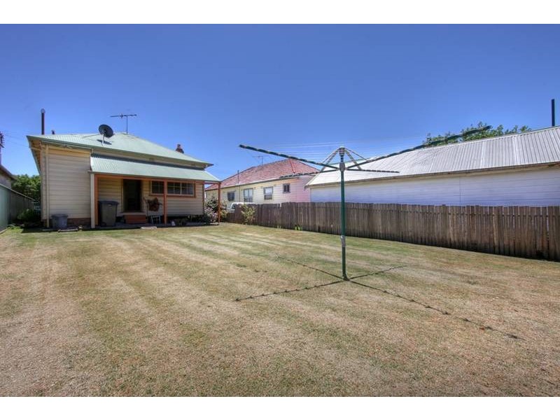 41 Gosford Road, Broadmeadow NSW 2292