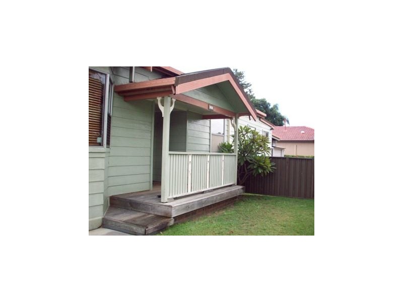 27 Nelson Street, Mayfield NSW 2304