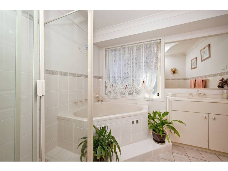 Caves Beach NSW 2281