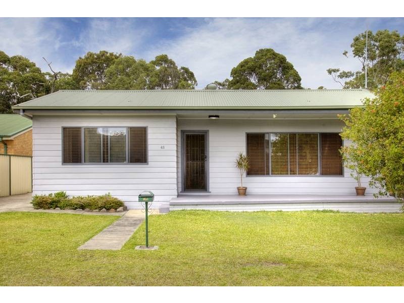 Croudace Bay NSW 2280