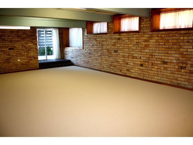 3 Ebsworth Street, Redhead NSW 2290