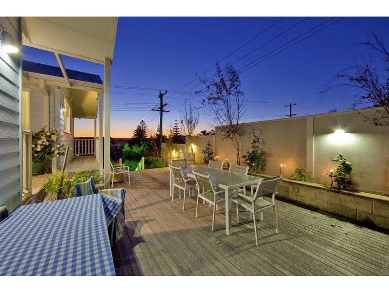 50a Woods Street, Redhead NSW 2290