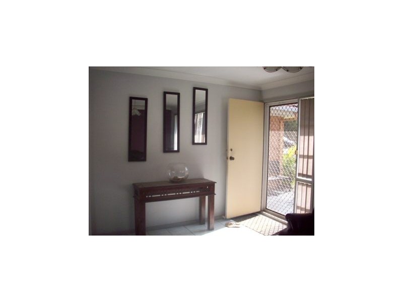 4 Kingfisher Close, Tingira Heights NSW 2290