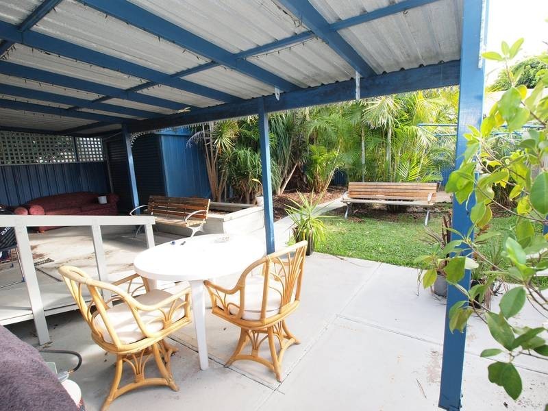 6 Sharp Street, Belmont NSW 2280