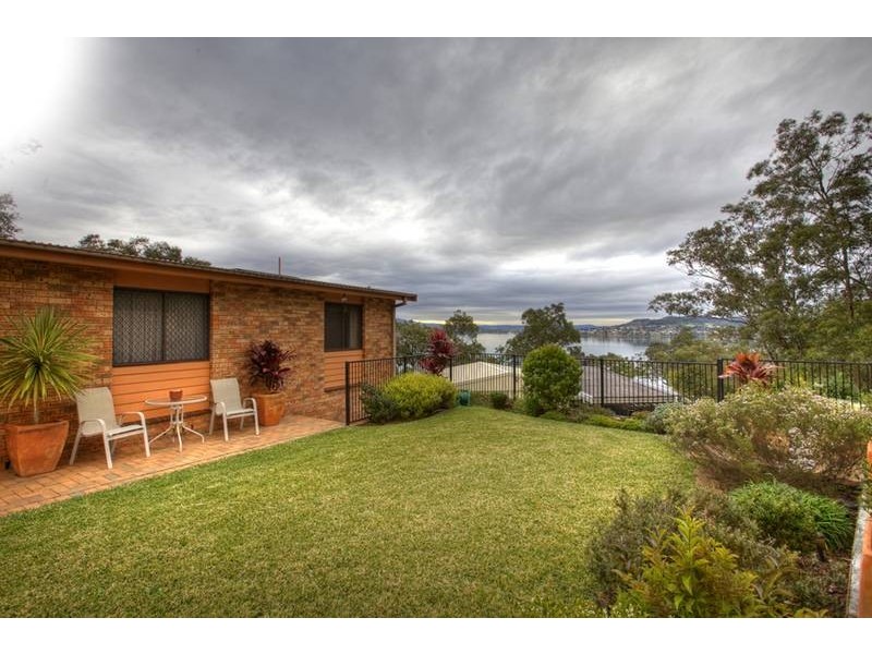 29 Pannamena Crescent, Eleebana NSW 2282
