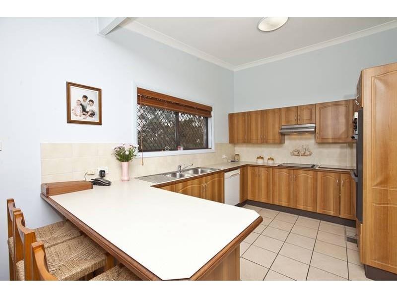 29 Pannamena Crescent, Eleebana NSW 2282