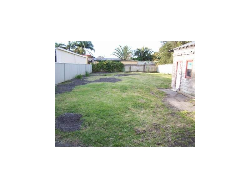 35 Maude Street, Belmont NSW 2280