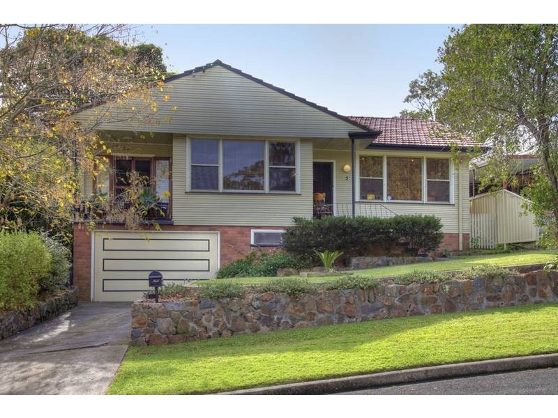 3 Whalan Street, Garden Suburb NSW 2289
