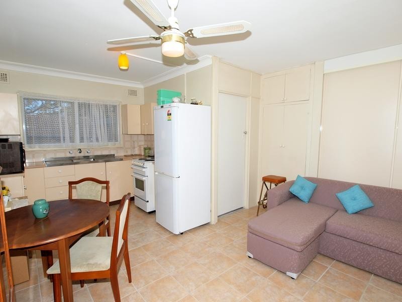 Warners Bay NSW 2282