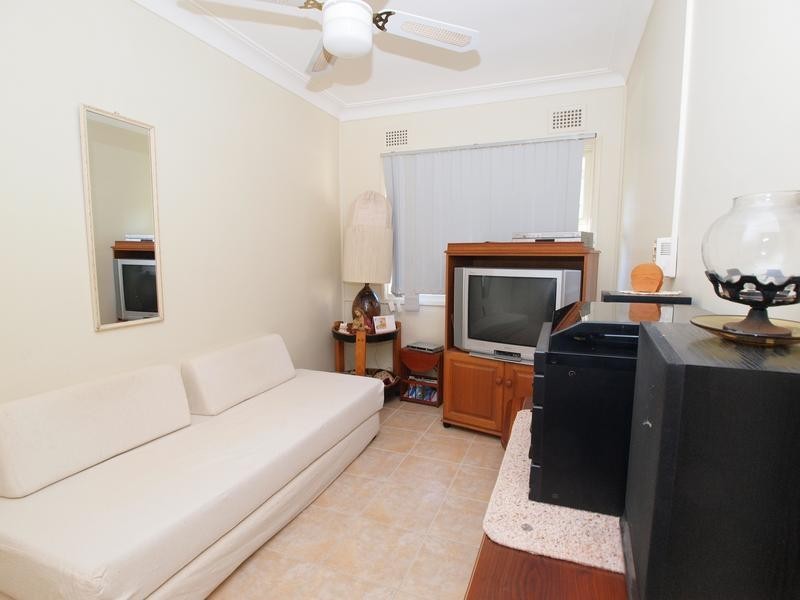 Warners Bay NSW 2282