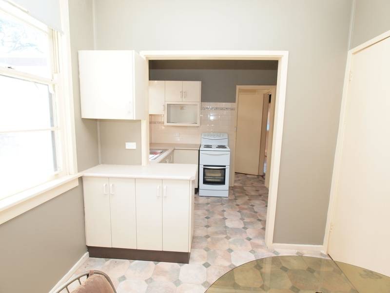 24 Leicester Avenue, Belmont North NSW 2280