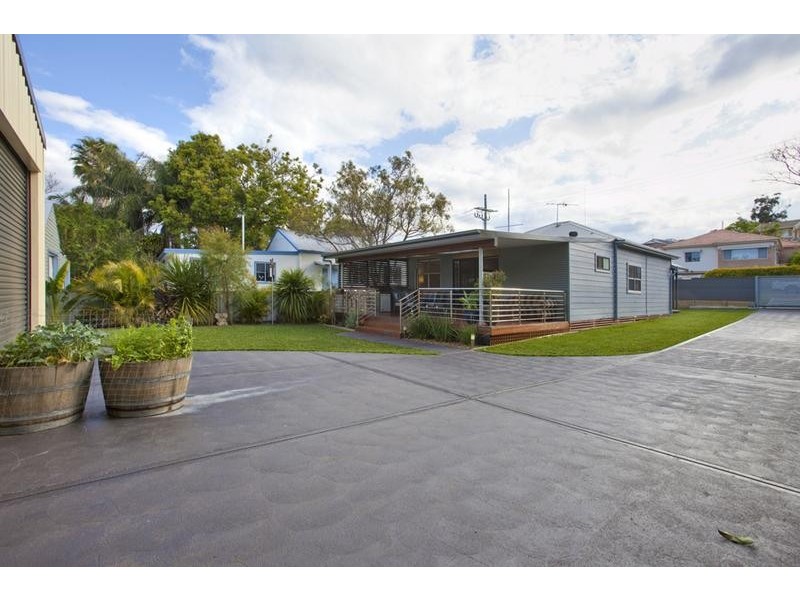 50 Ernest Street, Belmont NSW 2280