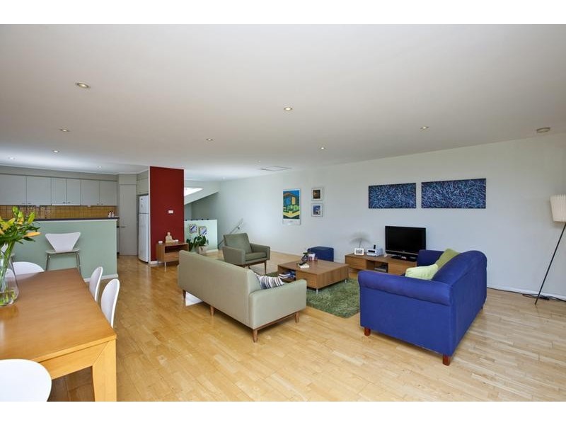 20 Seascape Drive, Redhead NSW 2290