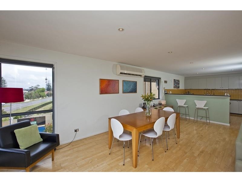 20 Seascape Drive, Redhead NSW 2290