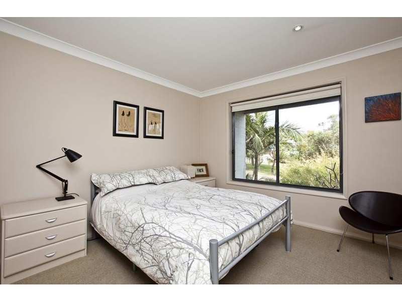 20 Seascape Drive, Redhead NSW 2290