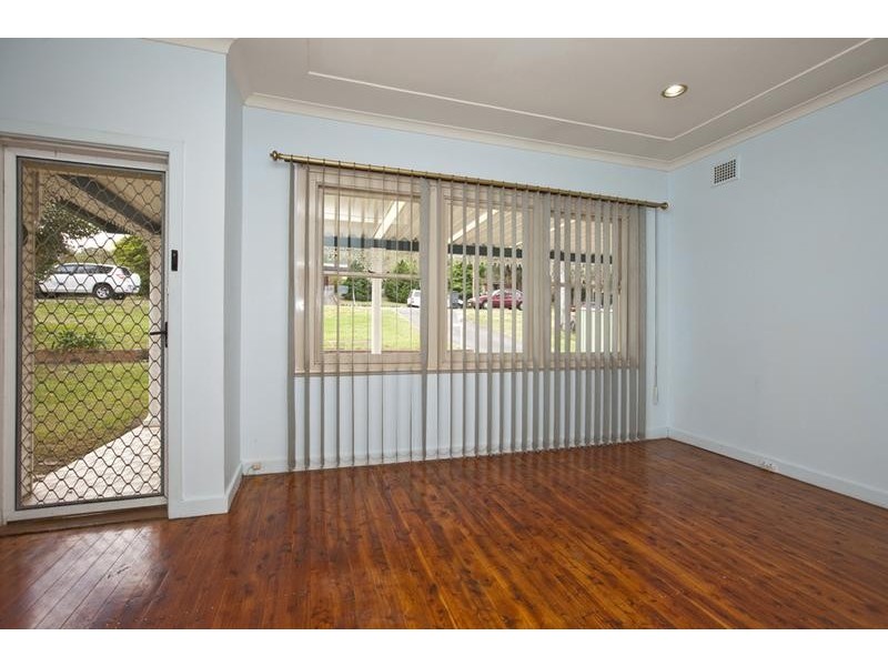 Warners Bay NSW 2282