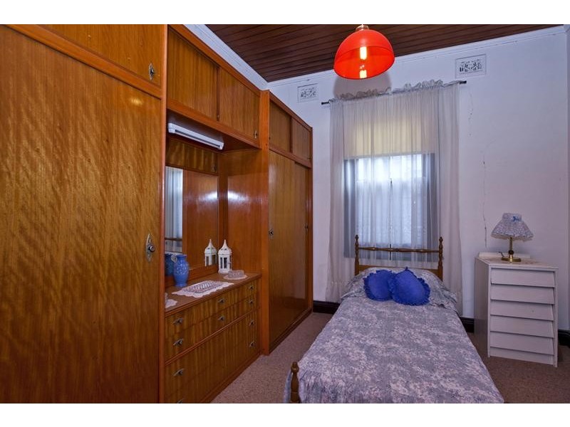 15 Parkview Street, Georgetown NSW 2298